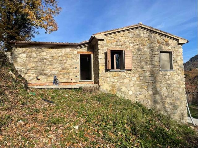 Palazzo in vendita a Unione di comuni Valmarecchia, San Leo