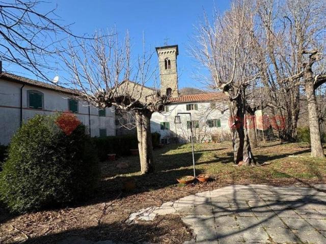 Palazzo in vendita a Marliana, Toscana