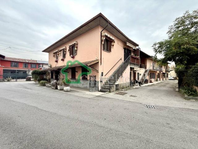 Palazzo in vendita a San Martino In Strada, Lombardia