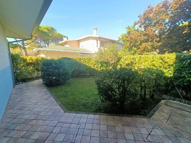 Palazzo in vendita a Bibione Lido del Sole, San Michele Al Tagliamento