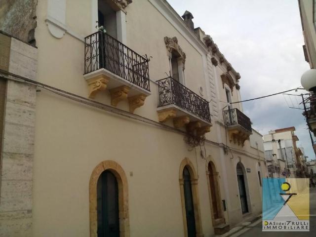 Palazzo in vendita a Puglia, Brindisi