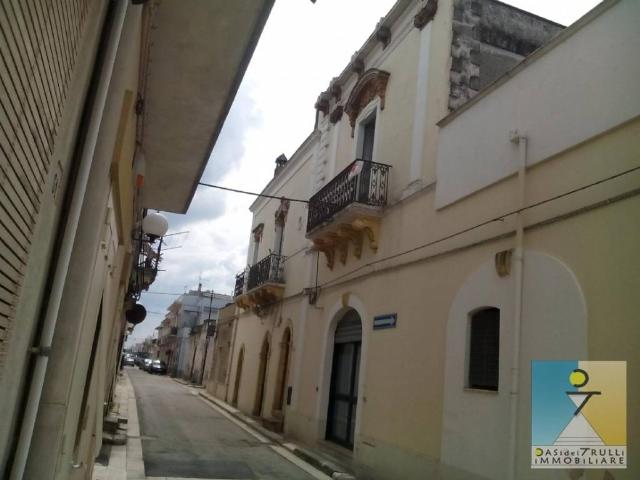 Palazzo in vendita a Puglia, Brindisi