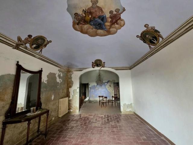 Palazzo in vendita a La Scala, San Miniato