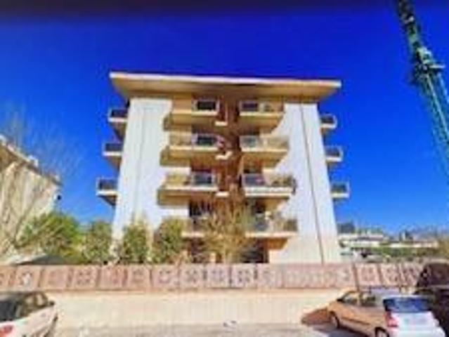 Palazzo in vendita a San Nicola La Strada, Caserta