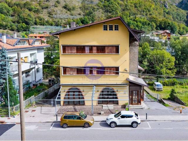 Palazzo in vendita a Ruspino, San Pellegrino Terme