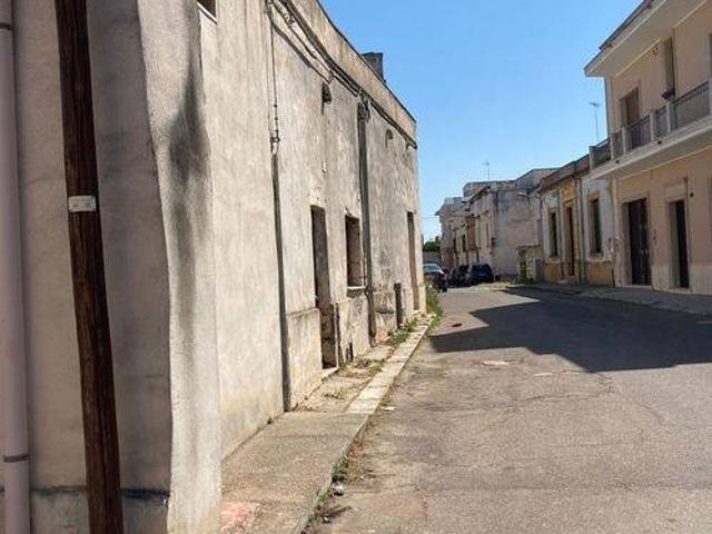 Palazzo in vendita a Puglia, Brindisi