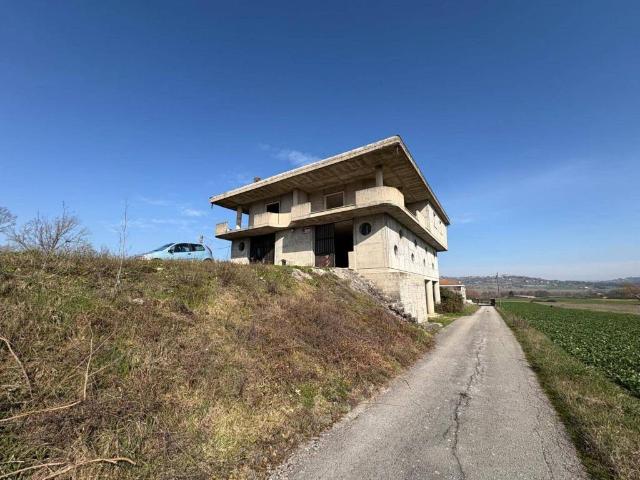 Palazzo in vendita a San Polo Matese, Molise