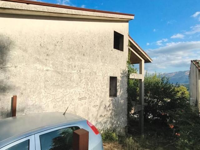 Palazzo in vendita a San Rufo, Salerno