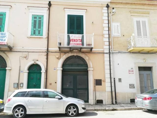Palazzo in vendita a Puglia, Foggia