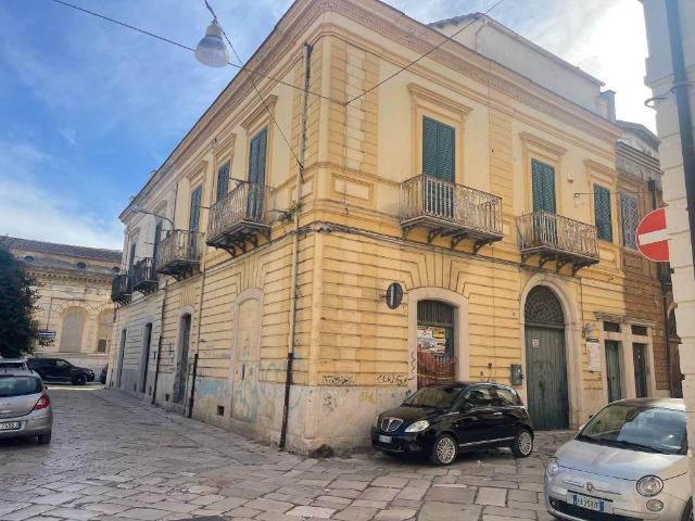 Palazzo in vendita a Puglia, Foggia