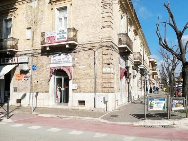 Palazzo in vendita a Puglia, Foggia