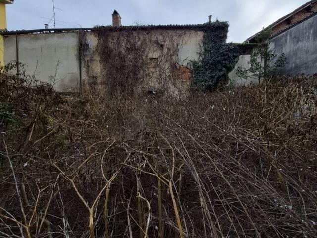 Palazzo in vendita a Sannazzaro De' Burgondi, Lombardia