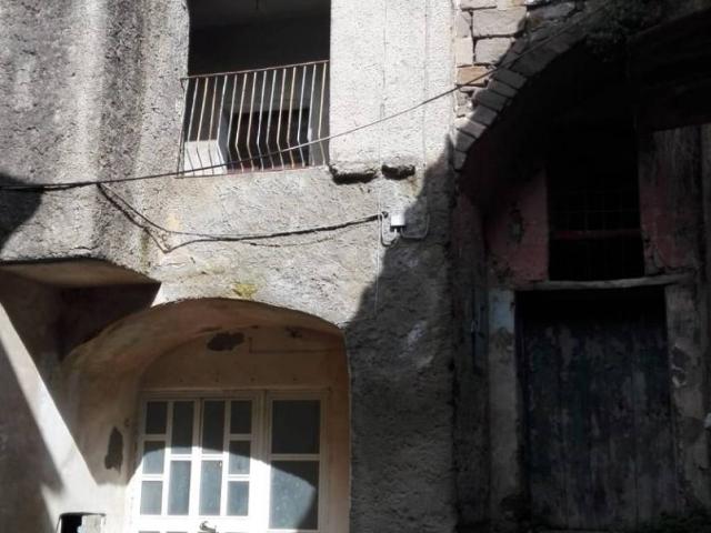 Palazzo in vendita a Sant'agata De' Goti, Campania