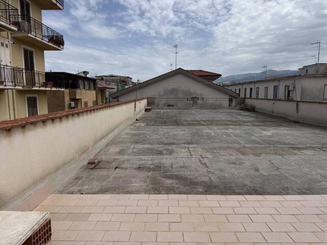 Palazzo in vendita a Minà, Sant'agata Di Militello
