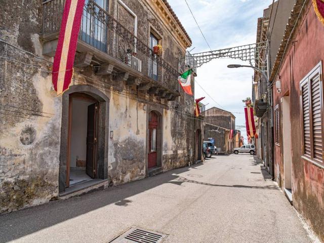 Villa Indipendente in vendita a Sant'alfio, Sicilia