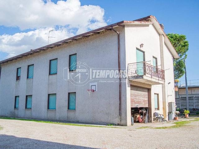 Palazzo in vendita a Unione di comuni Valmarecchia, Santarcangelo Di