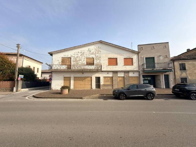 Palazzo in vendita a Sant'elena, Veneto