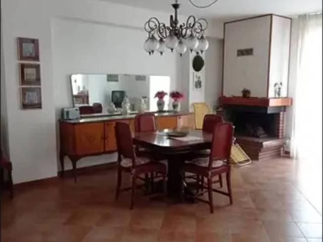 Palazzo in vendita a Sant'elia A Pianisi, Molise