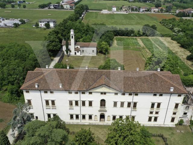Palazzo in vendita a Sarcedo, Veneto
