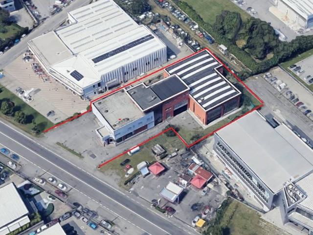 Palazzo in vendita a Campo Sportivo-Colombara, Saronno