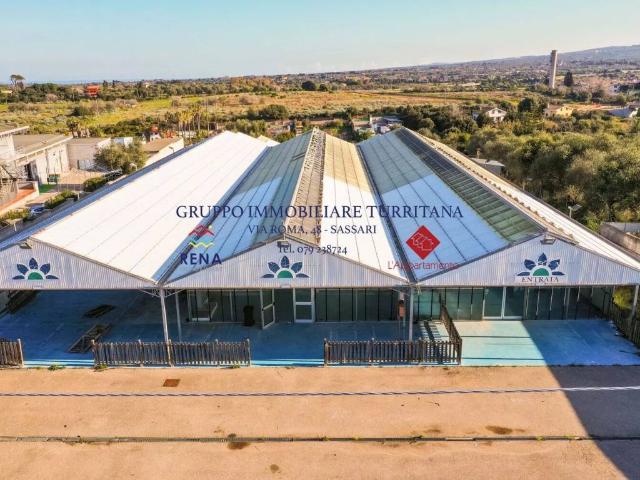 Palazzo in vendita a Sant'Orsola, Cala Di Volpe