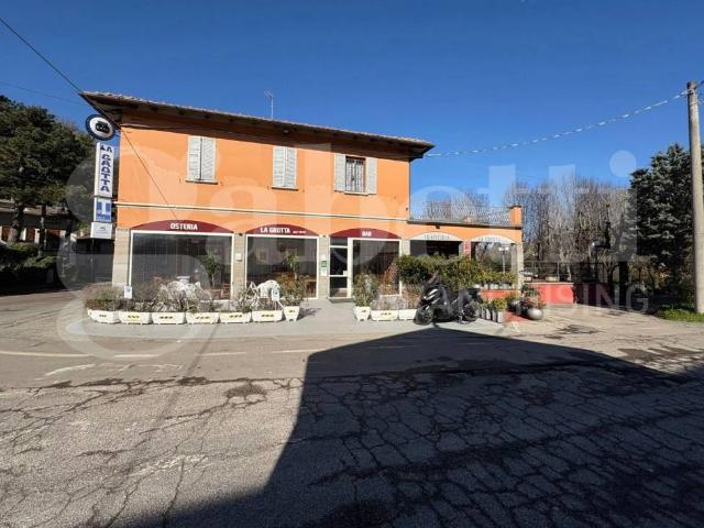 Palazzo in vendita a Unione dei comuni Valli del Reno, Lavino e Samoggia, Sasso Marconi