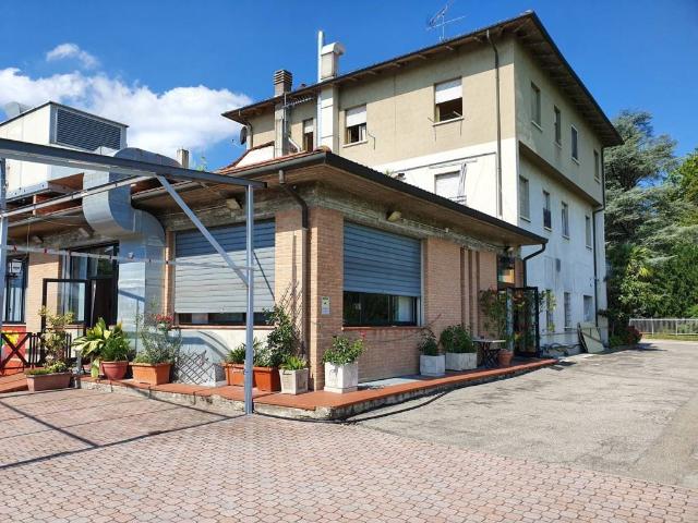 Palazzo in vendita a Unione dei comuni Valli del Reno, Lavino e Samoggia, Sasso Marconi