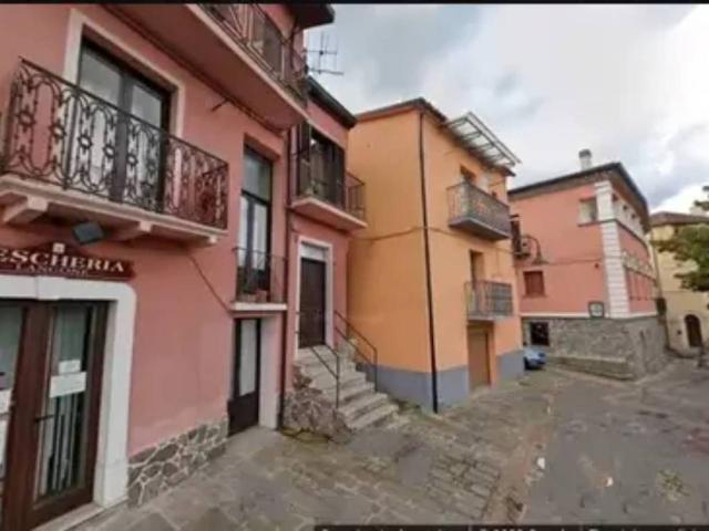 Palazzo in vendita a Satriano Di Lucania, Basilicata