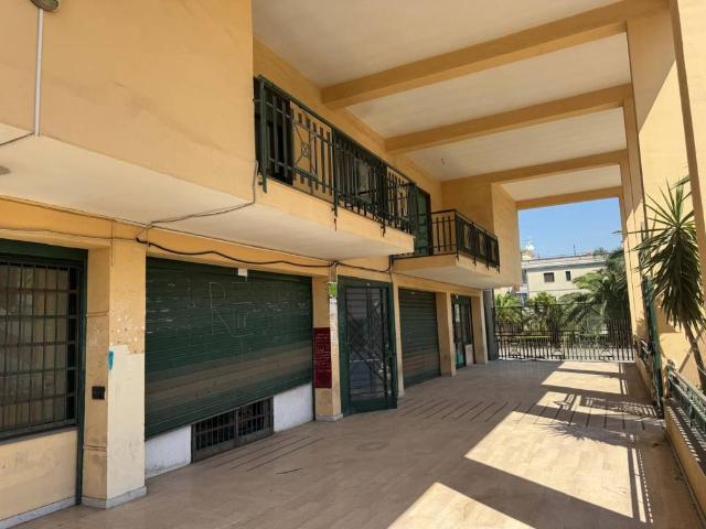 Palazzo in vendita a Saviano, Campania