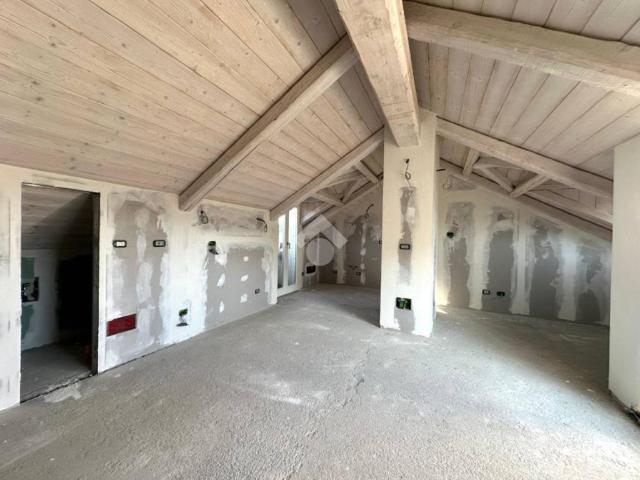 Palazzo in vendita a Piemonte, Cuneo