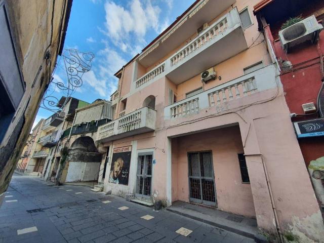 Palazzo in vendita a Scafati, Campania