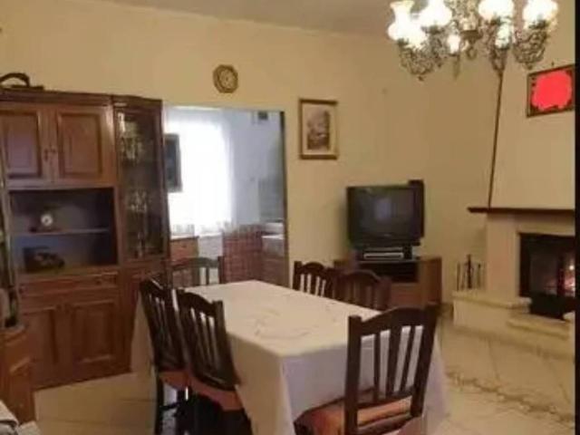 Palazzo in vendita a Calabria, Crotone