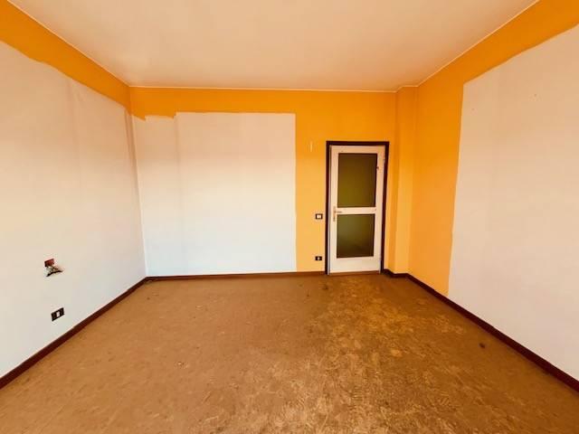 Palazzo in vendita a Cascina Uccellanda, Scanzorosciate