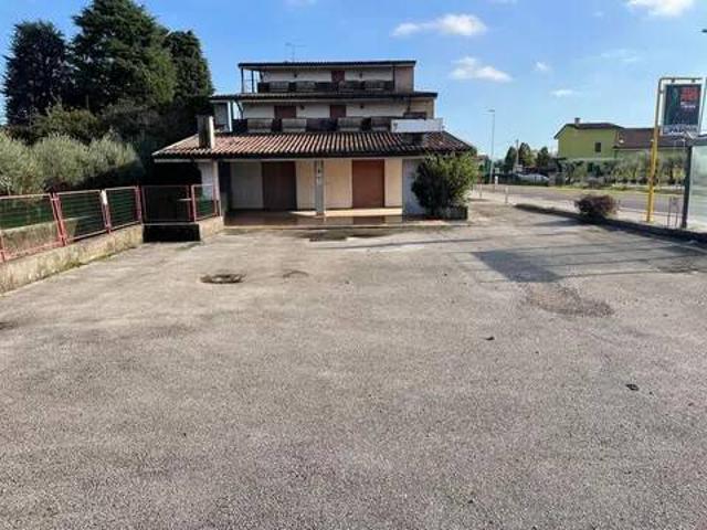 Palazzo in vendita a Cà Trenta, Schio