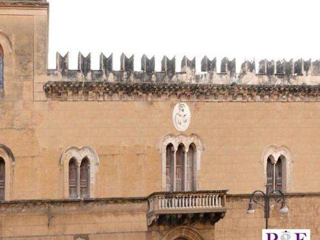 Palazzo in vendita a Perriera, Sciacca