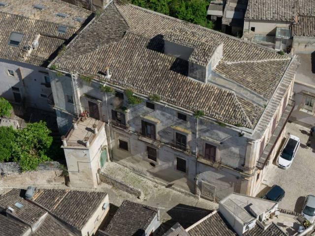 Palazzo in vendita a Balata, Cava D'aliga