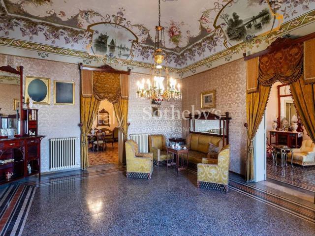 Palazzo in vendita a Balata, Cava D'aliga