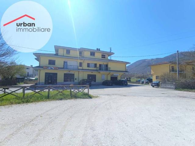 Palazzo in vendita a Scoppito, Abruzzo
