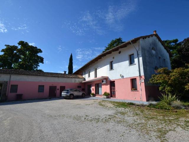 Palazzo in vendita a Sedegliano, Friuli-Venezia Giulia