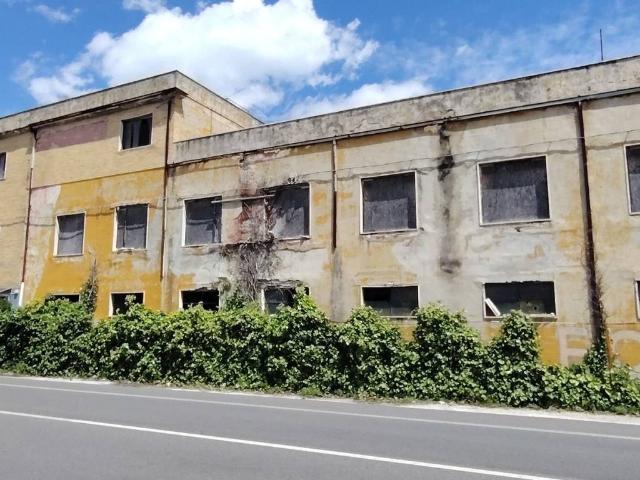 Palazzo in vendita a Marzocchetta, Marche