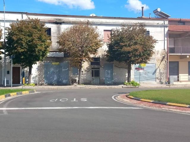 Palazzo in vendita a Senorbì, Sardigna/Sardegna