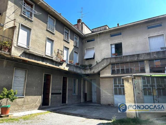 Palazzo in vendita a San Rocco, Seregno