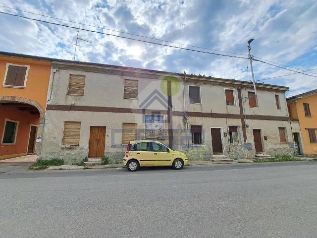 Palazzo in vendita a Sesto Ed Uniti, Lombardia