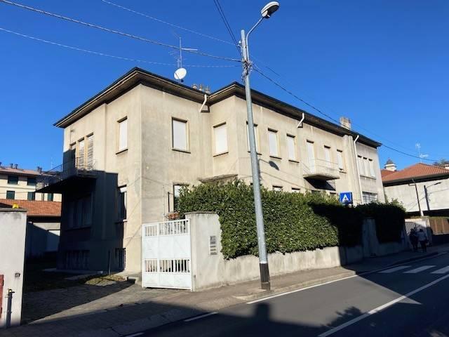 Palazzo in vendita a Seveso, Altopiano di Seveso
