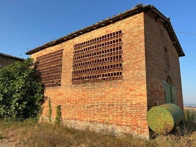 Palazzo in vendita a Ruffolo, Siena