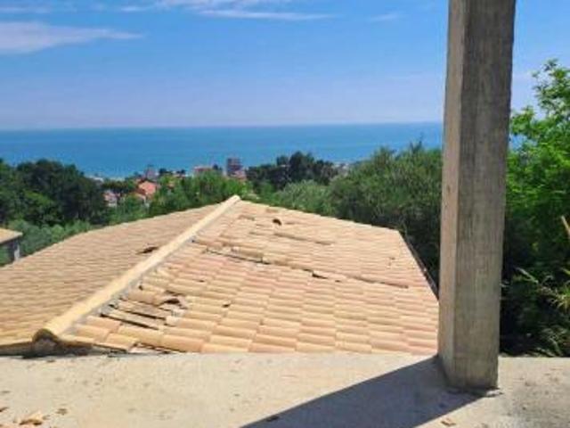 Terreno in vendita a Silvi, Abruzzo