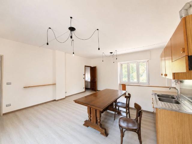 Palazzo in vendita a Piemonte, Cuneo