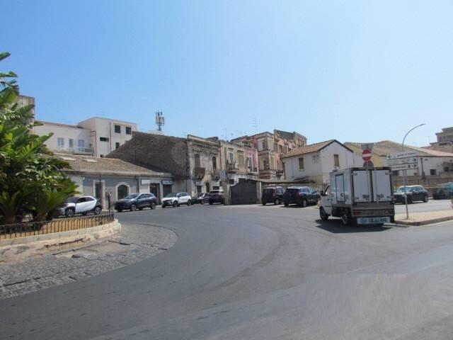 Palazzo in vendita a Santa Lucia, Siracusa