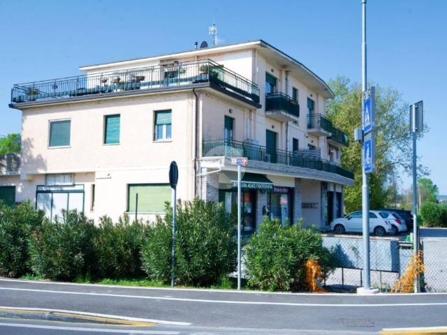 Palazzo in vendita a Sirmione, Lombardia