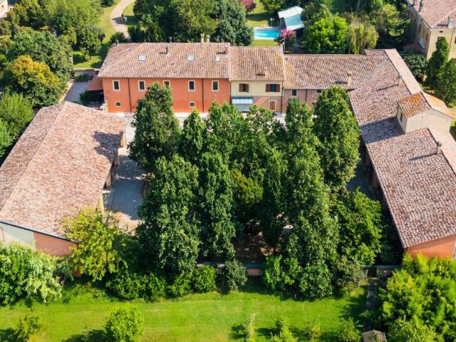 Palazzo in vendita a Sissa Trecasali, Gramignazzo